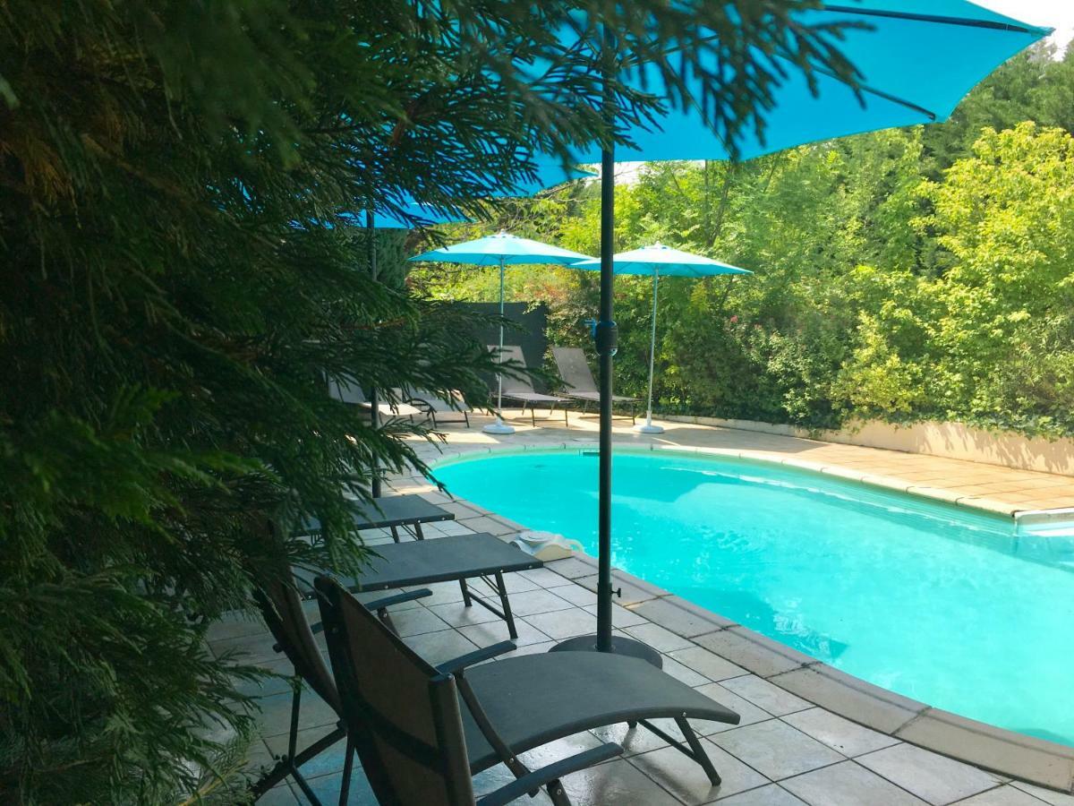 O Clair De Lune Au Coeur De Sarlat - Chambres Climatisees - Parking Prive - Piscine Chauffee - Spa Et Massages Exteriör bild